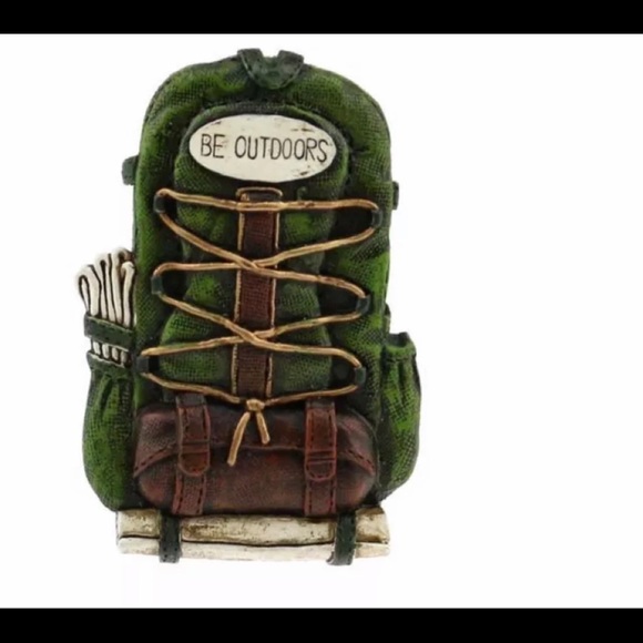 Wildlife Magnets Backpack Bear Moose Tent - Picture 2 of 5